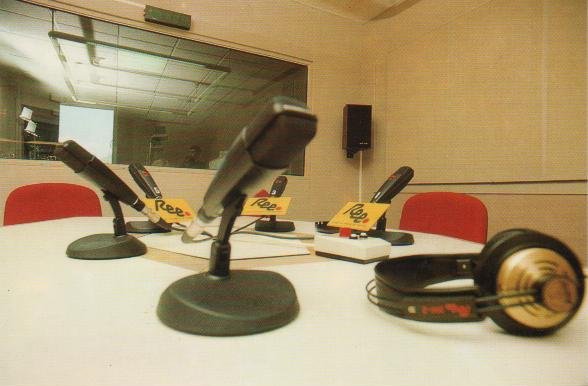 1998年3月22日　9620kHz受信　　Radio Exterior de España
          の　QSL(受信確認証)